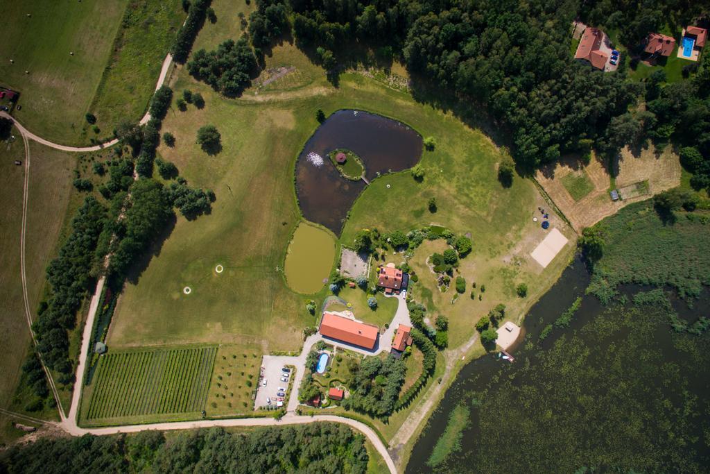 Warminska Winnica Barczewo Bagian luar foto